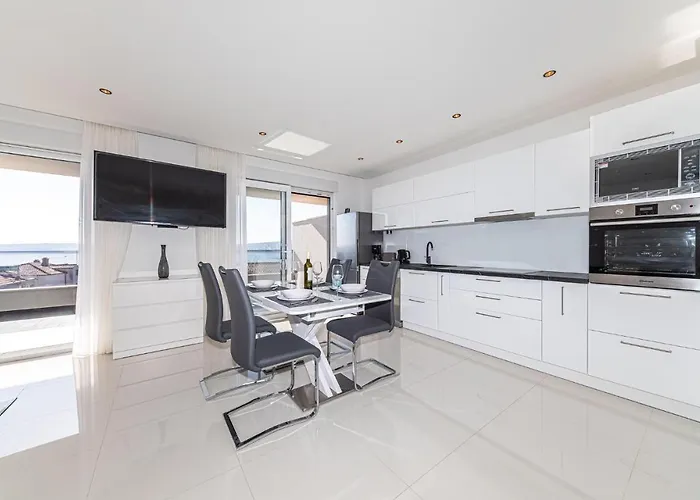 In Seget Donji 公寓 特罗吉尔