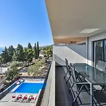 公寓 2 Bedroom Lovely In Seget Donji *